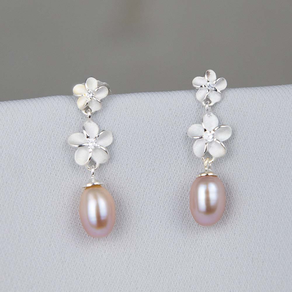 Garden Floral Spell Pearl Earrings