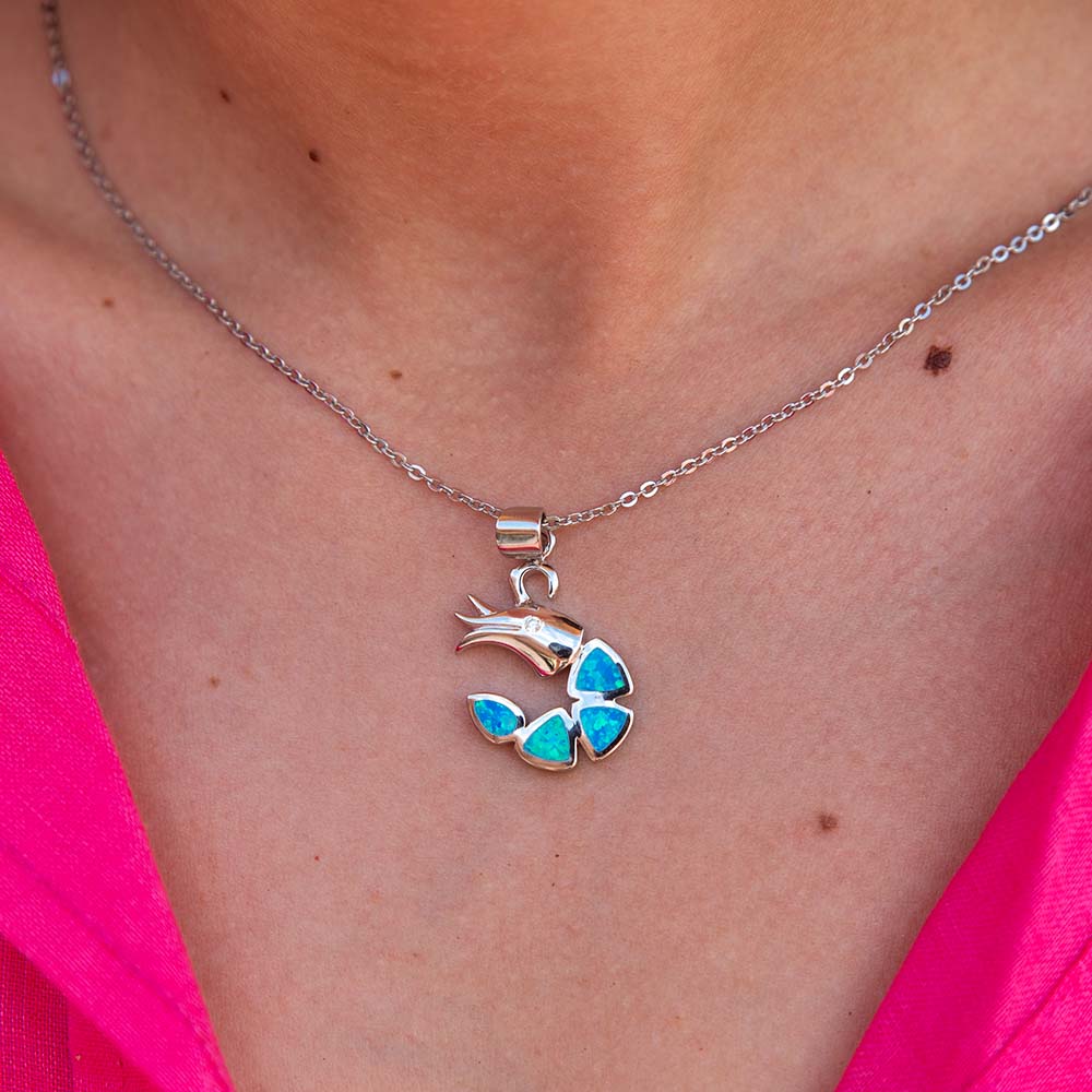 Pendentif crevette opale