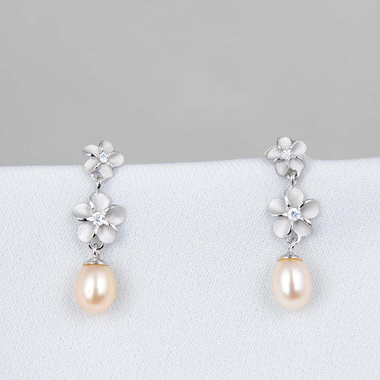 Garden Floral Spell Pearl Earrings