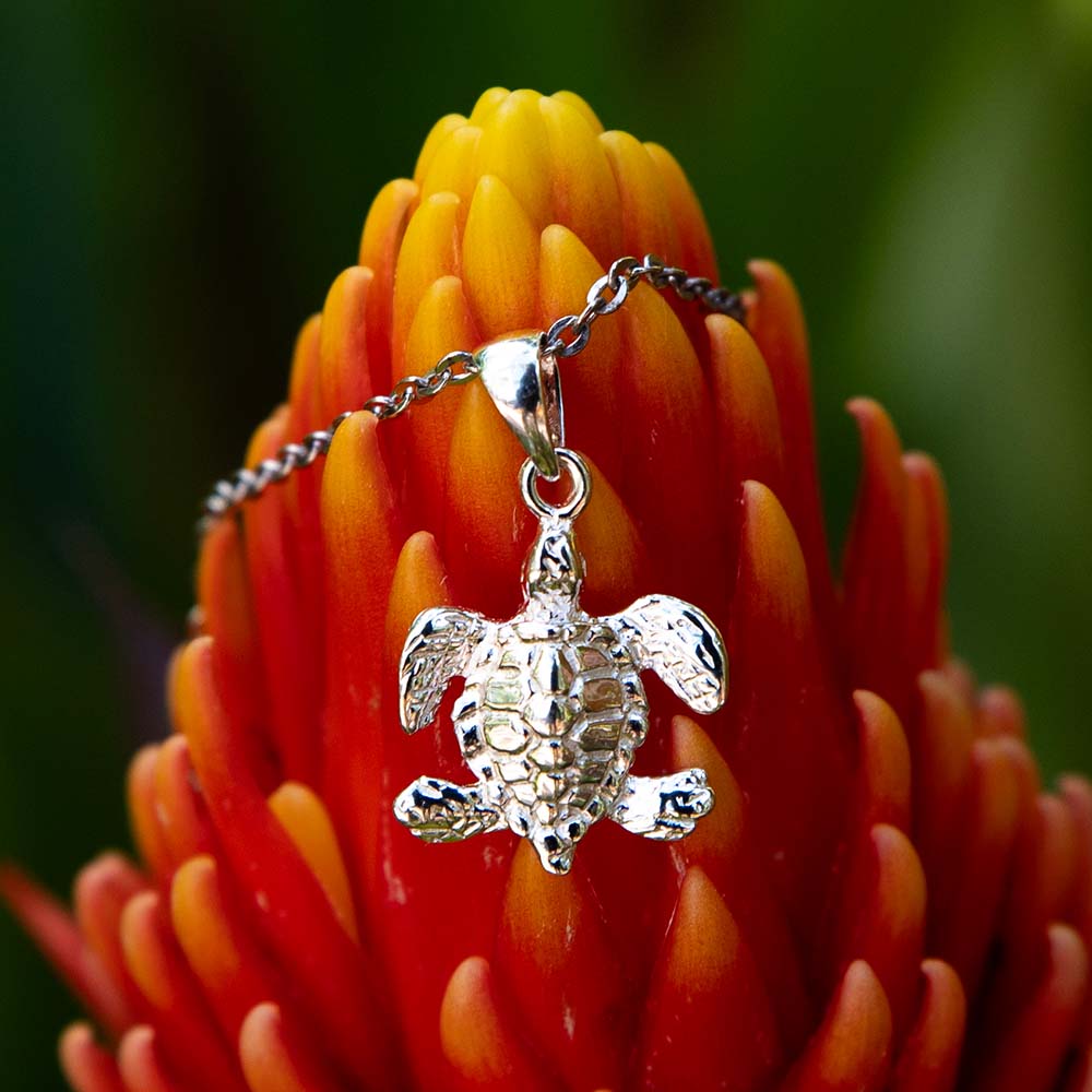 Pendentif tortue de mer Ridley de Kemp