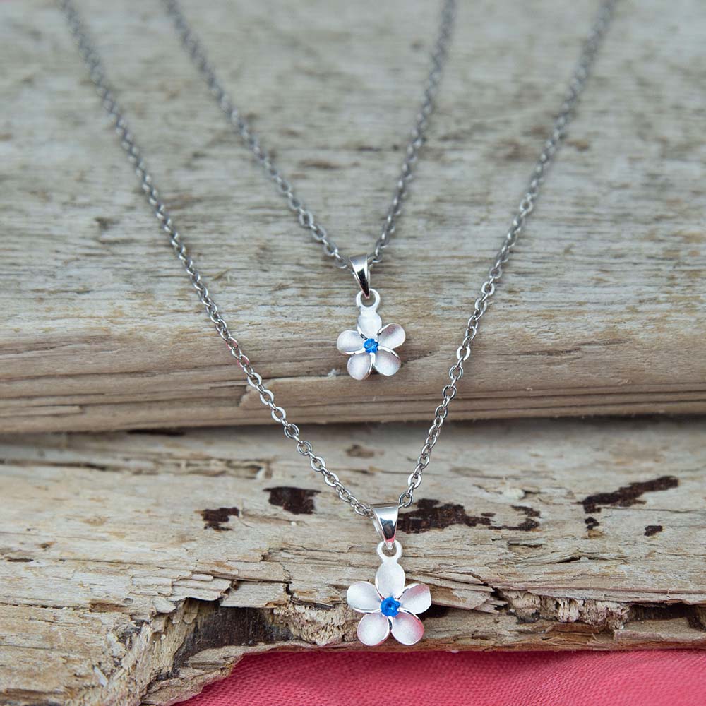 Pendentif Plumeria finition mate
