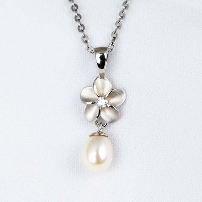 Plumeria Floral Spell Pearl Pendant