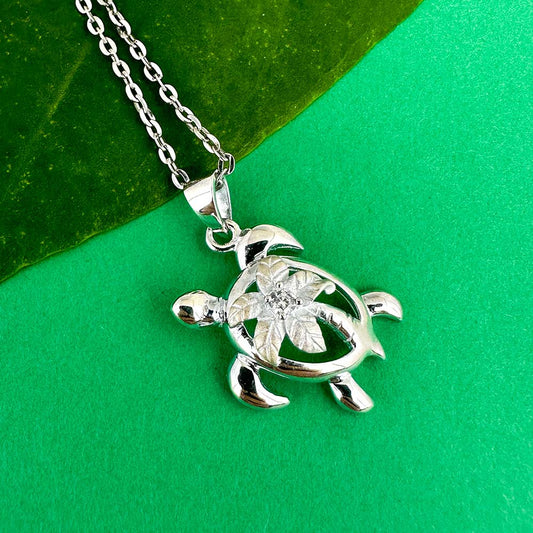 Pendentif tortue de mer La vie est une plage