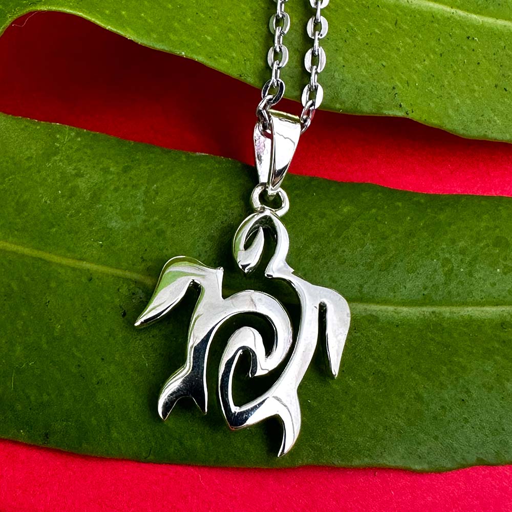 Pendentif tortue de mer vague de vie