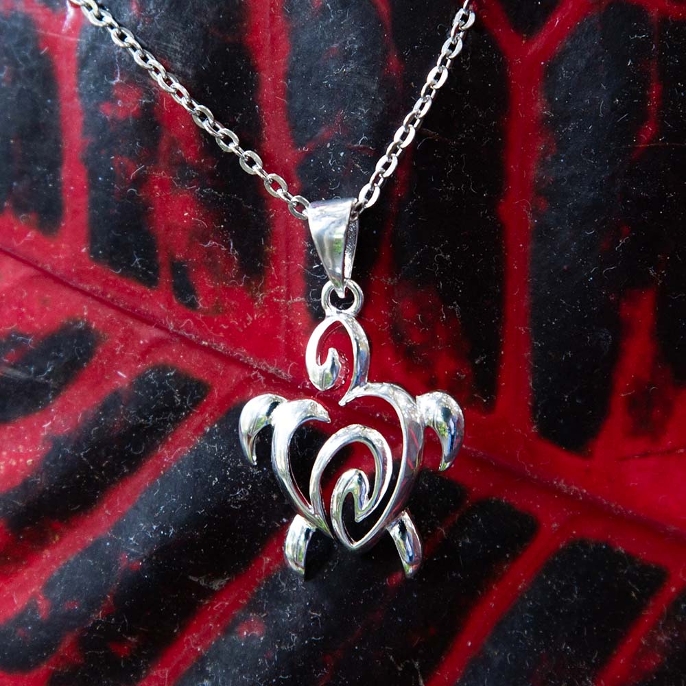 Pendentif tortue de mer vague de vie