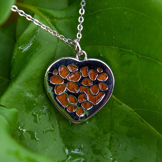 Pendentif coeur Plumeria en bois de Koa