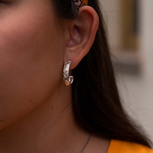 Boucles d'oreilles à volutes demi-cercle