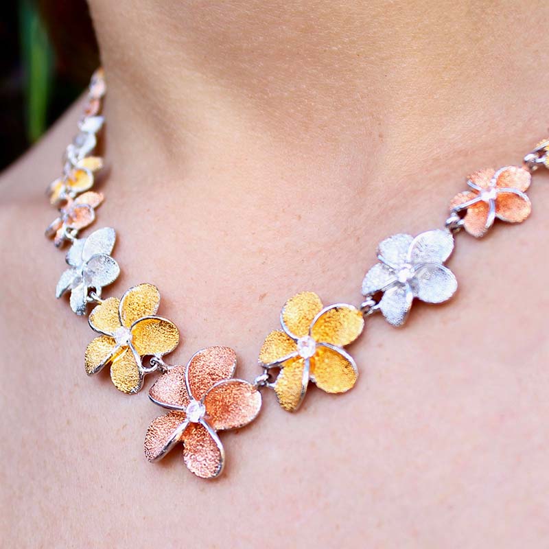 Plumeria Frost Lei Necklace