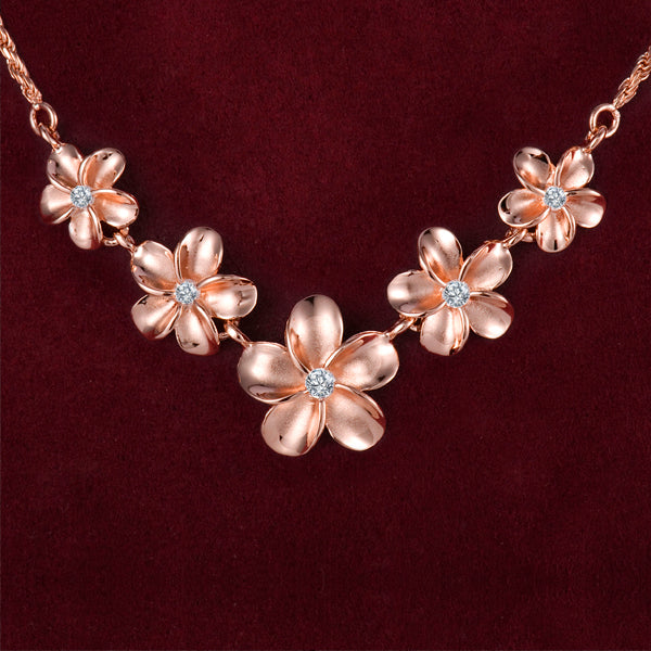 Collier de corde de Plumeria