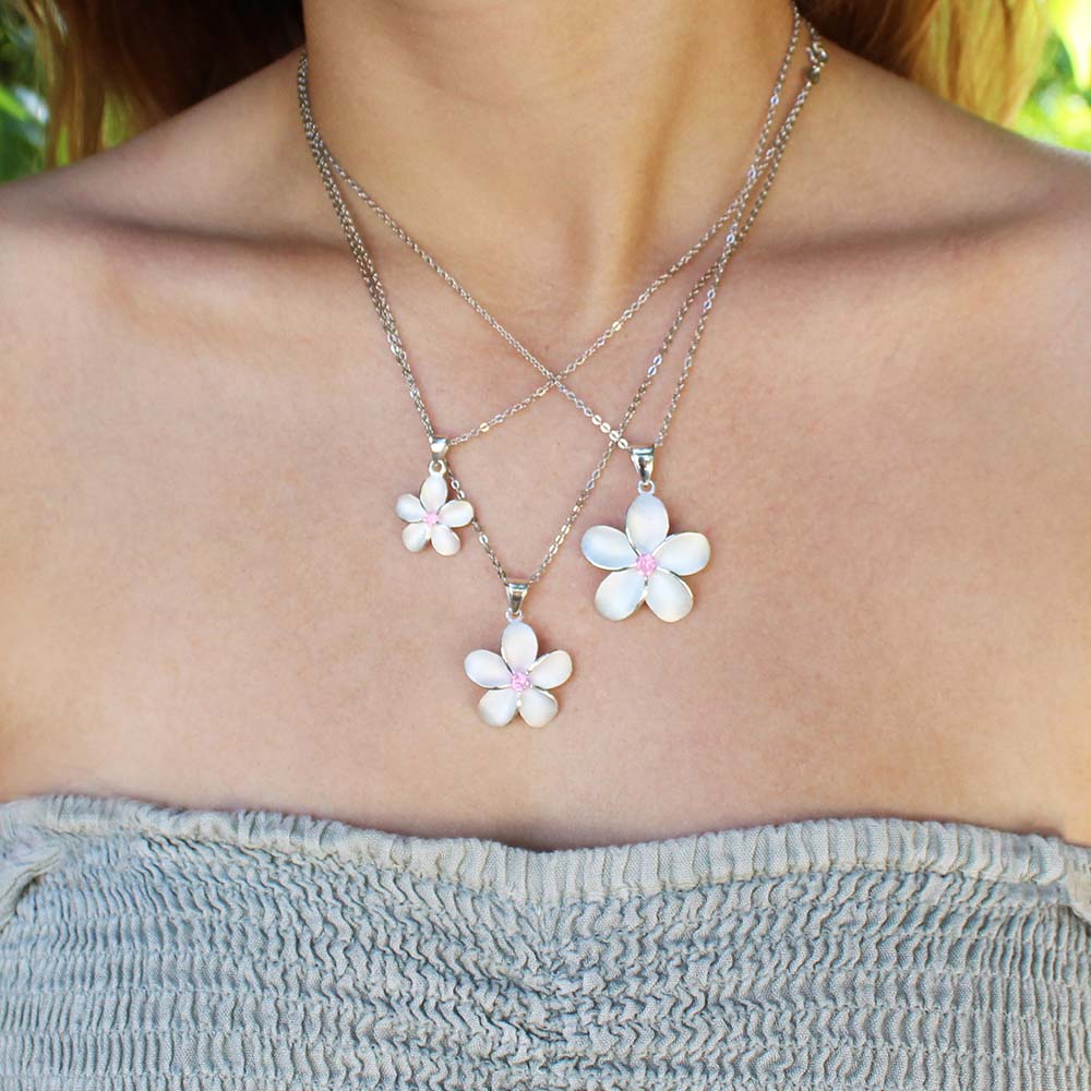 Pendentif Plumeria finition mate