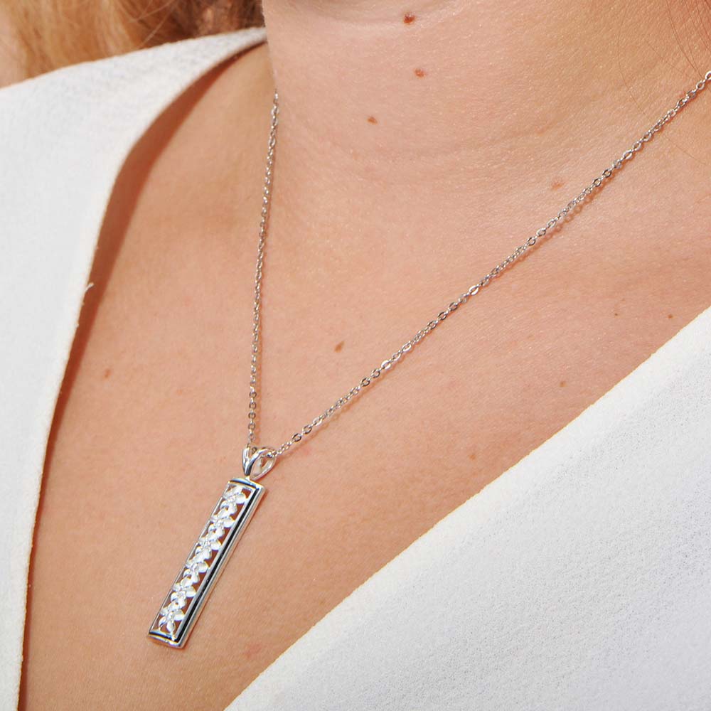 Lei Cutout Bar Pendant